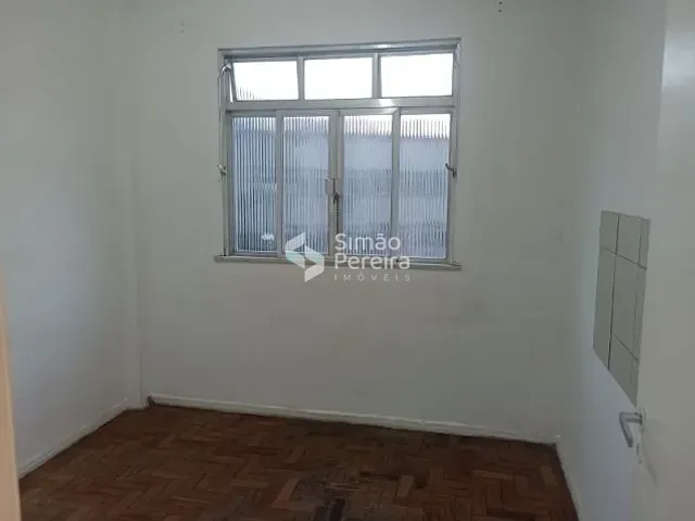 Apartamento com 70m² 3 quartos e 2 banheiros, à venda, no bairro Centro em Três Rios