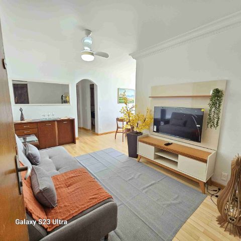 Apartamento com 53m² 2 quartos e 1 banheiro, para alugar, no bairro Vila Olímpia em São Paulo