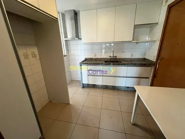 Apartamento com 139m² 3 quartos e 1 banheiro, à venda, no bairro Gleba Fazenda Palhano em Londrina