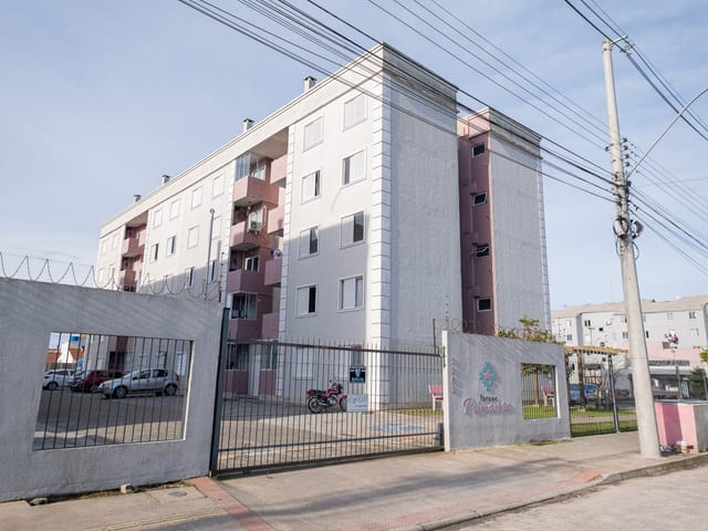 Apartamento com 62m² 2 quartos e 1 banheiro, para alugar, no bairro Areal em Pelotas