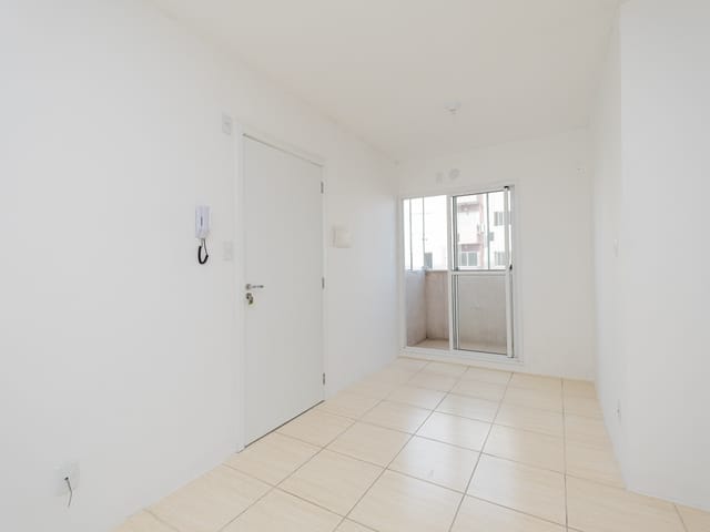 Apartamento com 62m² 2 quartos e 1 banheiro, para alugar, no bairro Areal em Pelotas