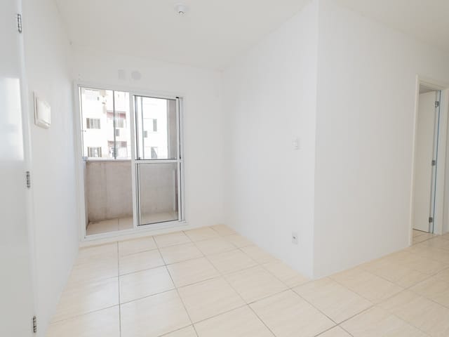Apartamento com 62m² 2 quartos e 1 banheiro, para alugar, no bairro Areal em Pelotas