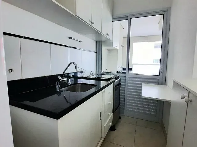 Apartamento 1 quarto e 1 banheiro, à venda, no bairro Pinheiros em São Paulo