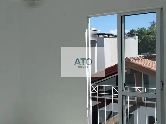 Apartamento 2 quartos e 1 banheiro, para alugar, no bairro Areias em Tijucas