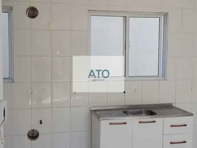 Apartamento 2 quartos e 1 banheiro, para alugar, no bairro Areias em Tijucas