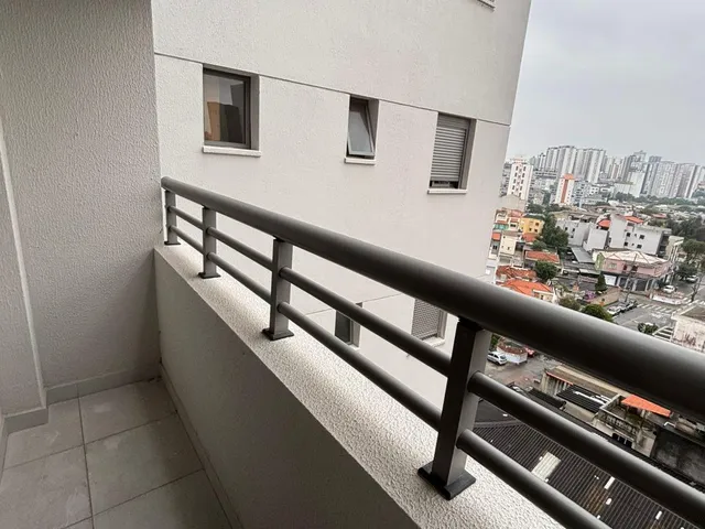 Apartamento 1 quarto e 1 banheiro, à venda, no bairro Vila São Pedro em Santo André