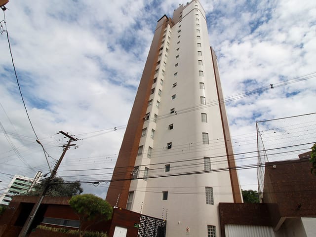 Apartamento com 422m² 3 quartos e 5 banheiros, à venda, no bairro Centro em Ponta Grossa