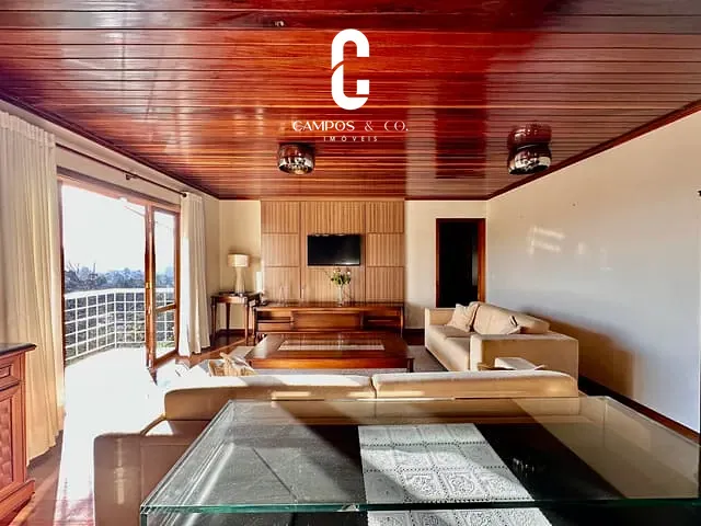 Apartamento com 154m² 3 quartos e 3 banheiros, à venda, no bairro Manancial em Campos do Jordão