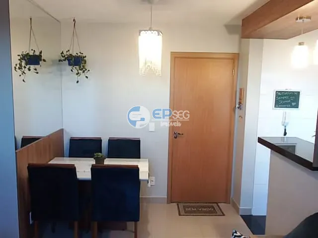 Apartamento com 43m² 2 quartos e 1 banheiro, à venda, no bairro Conjunto Habitacional Doutor Farid Libos em Londrina