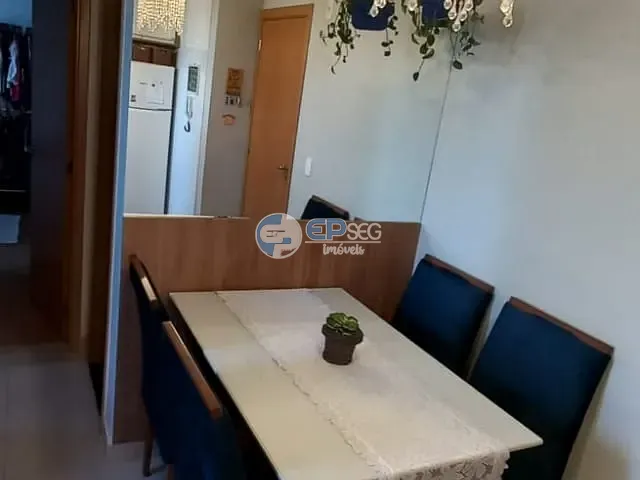 Apartamento com 43m² 2 quartos e 1 banheiro, à venda, no bairro Conjunto Habitacional Doutor Farid Libos em Londrina