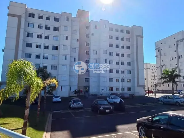 Apartamento com 43m² 2 quartos e 1 banheiro, à venda, no bairro Conjunto Habitacional Doutor Farid Libos em Londrina