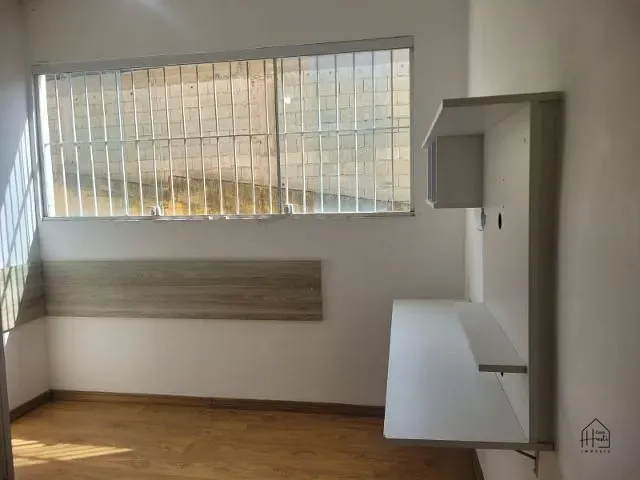 Apartamento com 44m² 3 quartos e 1 banheiro, para alugar, no bairro Jardim Sandra em Cotia