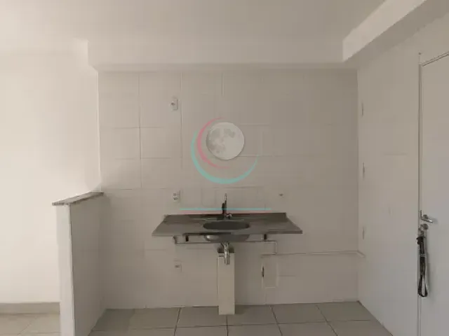 Apartamento 2 quartos e 1 banheiro, para alugar, no bairro Bom Retiro em São Paulo