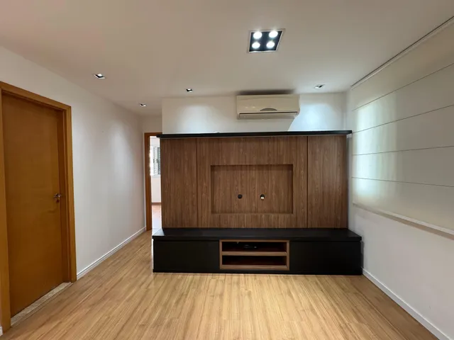 Apartamento com 10m² 2 quartos e 2 banheiros, à venda, no bairro Gleba Fazenda Palhano em Londrina