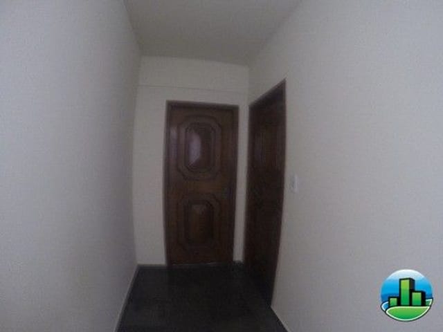 Apartamento com 120m² 3 quartos e 1 banheiro, para alugar, no bairro Vila Bancaria em São João da Boa Vista