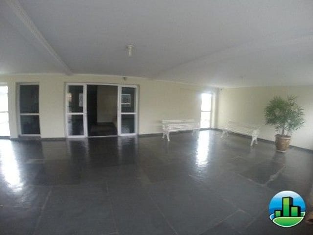 Apartamento com 120m² 3 quartos e 1 banheiro, para alugar, no bairro Vila Bancaria em São João da Boa Vista