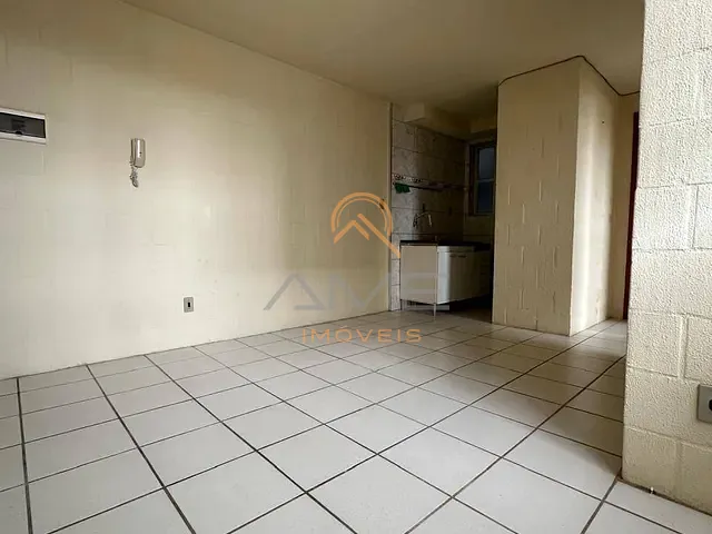 Apartamento 2 quartos e 1 banheiro, à venda, no bairro São Gonçalo em Pelotas