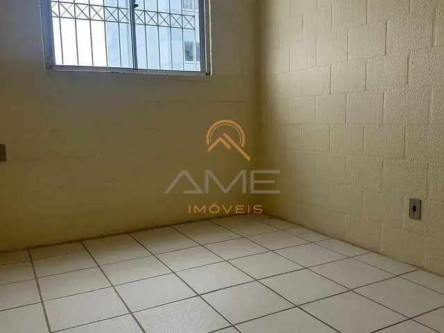 Apartamento 2 quartos e 1 banheiro, à venda, no bairro São Gonçalo em Pelotas