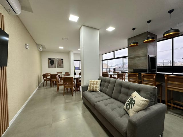 Apartamento 2 quartos e 2 banheiros, à venda, no bairro Cordeiros em Itajaí