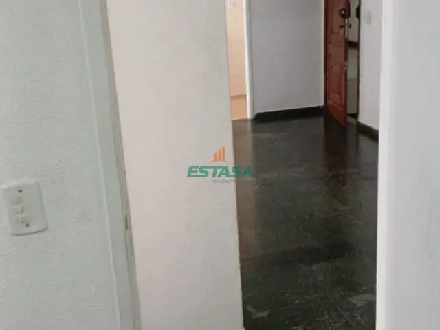 Apartamento 2 quartos e 1 banheiro, para alugar, no bairro Jacarepaguá em Rio de Janeiro