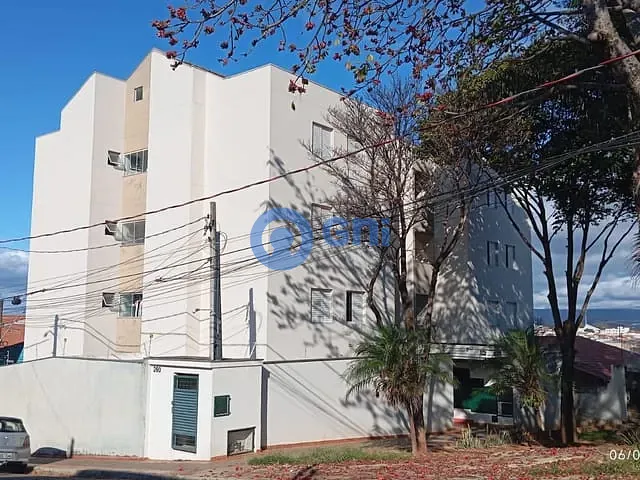 Apartamento com 68m² 2 quartos e 1 banheiro, para alugar, no bairro Vila Esperança em Sorocaba
