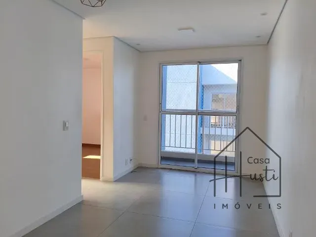 Apartamento com 43m² 2 quartos e 1 banheiro, à venda ou para alugar, no bairro Barro Branco em Cotia