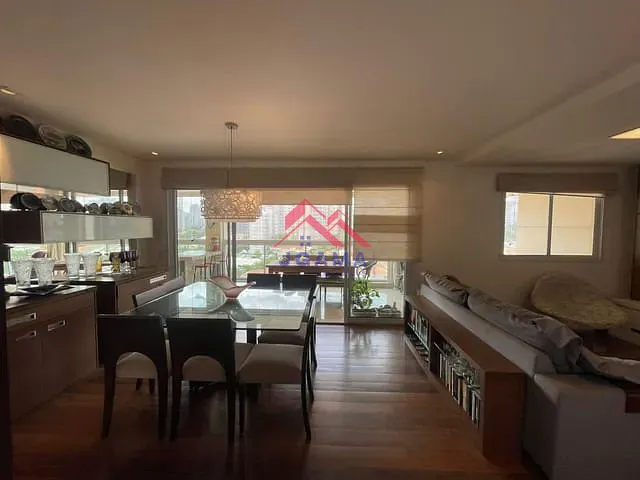 Apartamento 3 quartos e 2 banheiros, à venda, no bairro Santo Amaro em São Paulo