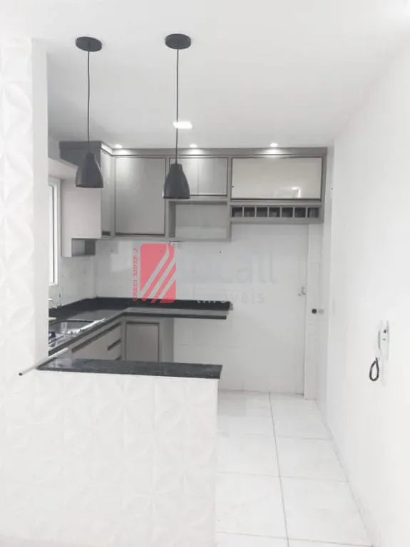 Apartamento com 2 quartos à venda, 40m² — foto 2 de 10