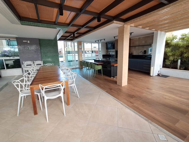 Apartamento 4 quartos e 4 banheiros, à venda, no bairro Jardins em Aracaju