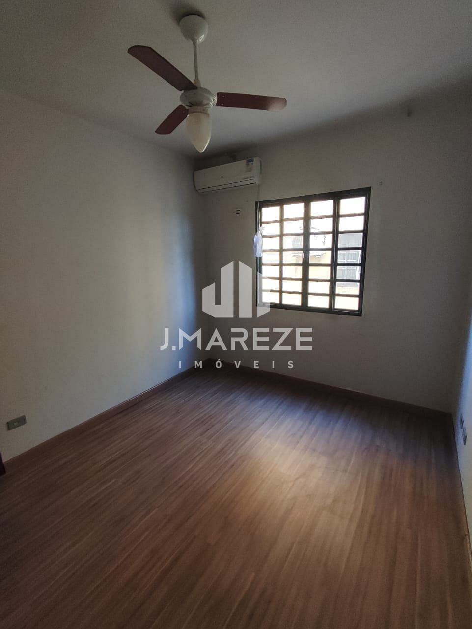 Apartamento à venda com 3 quartos, 61m² - Foto 4