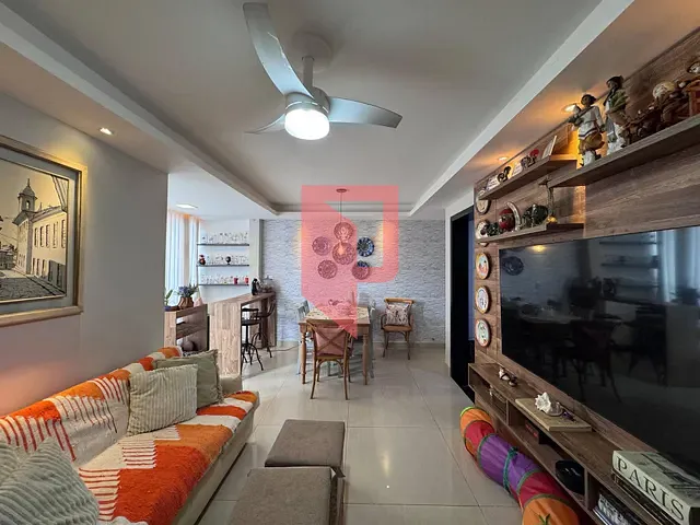 Apartamento 3 quartos e 2 banheiros, à venda, no bairro Castelo em Belo Horizonte