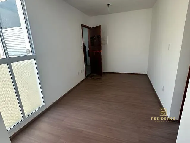 Apartamento 2 quartos e 1 banheiro, à venda, no bairro São Luiz em Volta Redonda