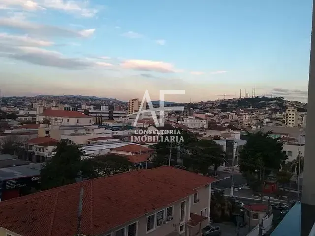 Apartamento com 150m² 3 quartos e 1 banheiro, à venda, no bairro Centro em Taubaté