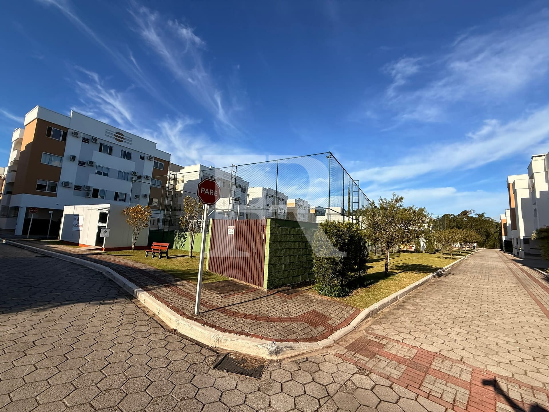 Apartamento para alugar com 2 quartos, 52m² - Foto 22