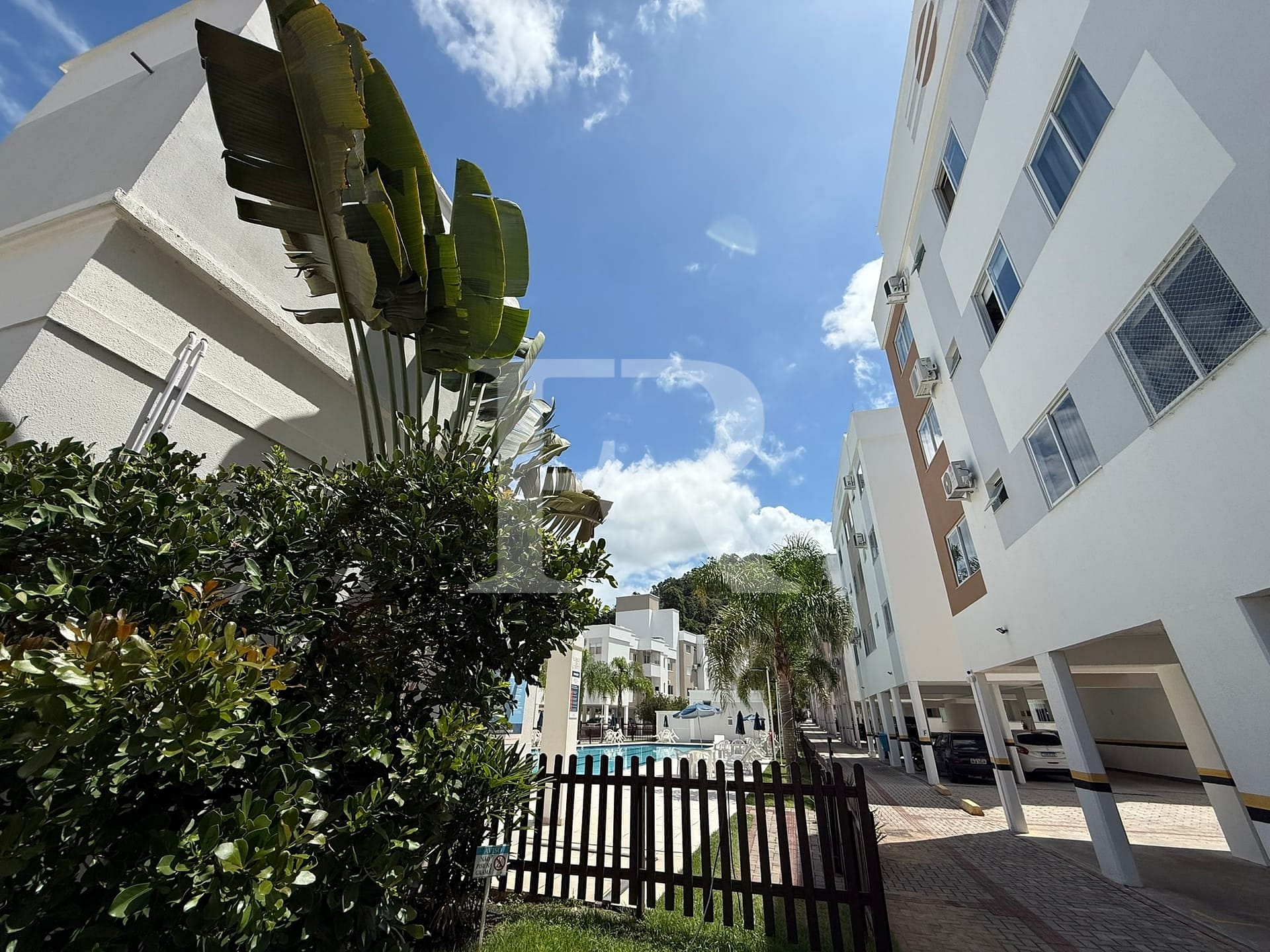 Apartamento para alugar com 2 quartos, 52m² - Foto 25
