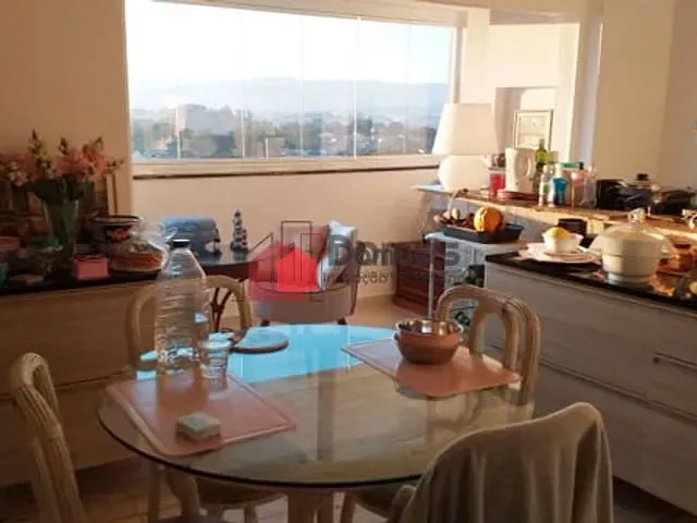 Apartamento à venda, no bairro Bela Vista em Pindamonhangaba