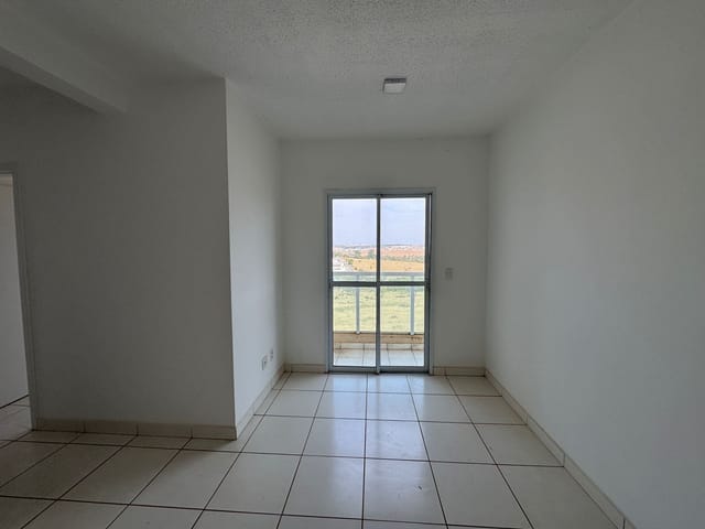 Apartamento com 50m² 2 quartos e 1 banheiro, à venda, no bairro Jardim Novo Maracanã em Campinas
