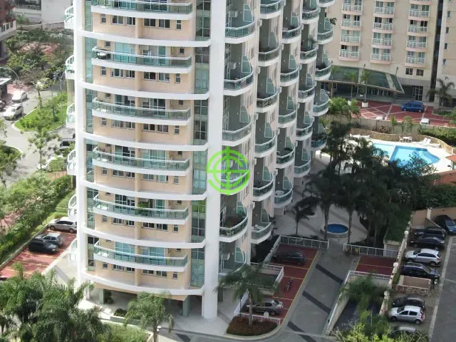 Apartamento 2 quartos e 3 banheiros, para alugar, no bairro Barra da Tijuca em Rio de Janeiro