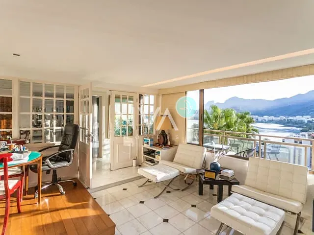 Apartamento com 800m² 4 quartos e 9 banheiros, à venda, no bairro Lagoa em Rio de Janeiro