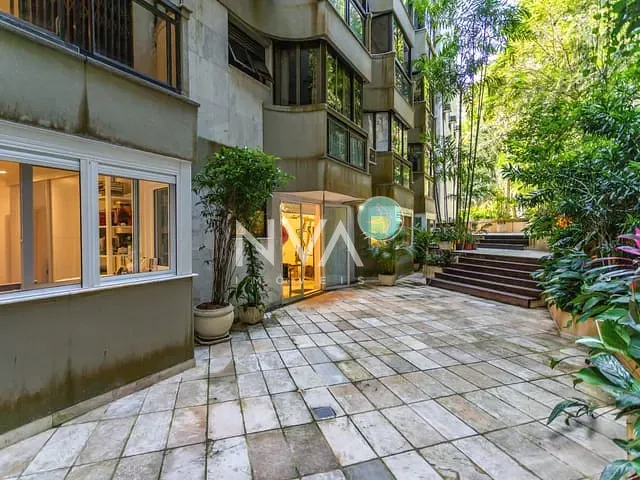 Apartamento com 800m² 4 quartos e 9 banheiros, à venda, no bairro Lagoa em Rio de Janeiro