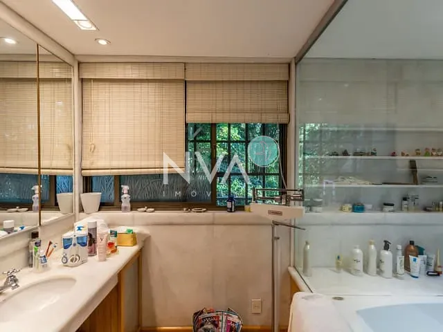 Apartamento com 800m² 4 quartos e 9 banheiros, à venda, no bairro Lagoa em Rio de Janeiro