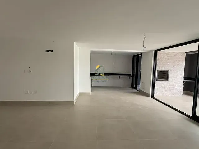 Apartamento 3 quartos e 4 banheiros, à venda, no bairro Setor Bueno em Goiânia