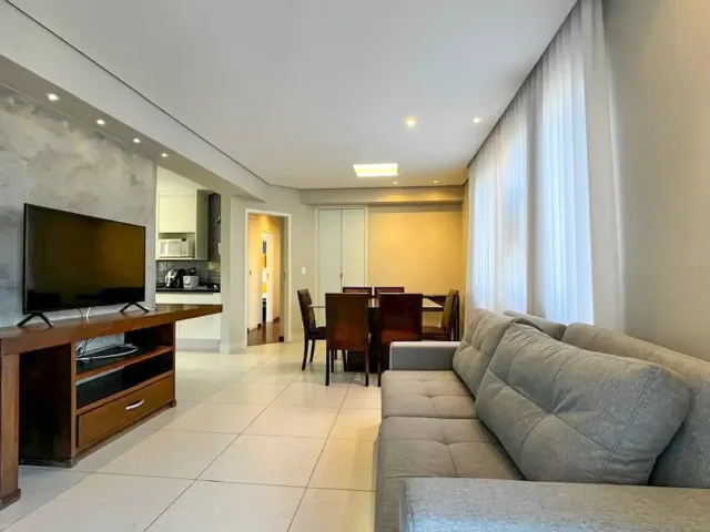 Foto do Apartamento - 🏡 Confortável Apartamento de 105m² à Venda – 3 Quartos, 1 Suíte e 2 Vagas – Bairro Serra, BH - R$ 990.000,00 | TORRE FORTE BROKER
