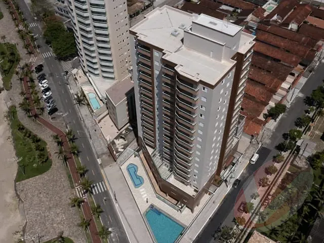 Apartamento 2 quartos e 1 banheiro, à venda, no bairro Maracanã em Praia Grande