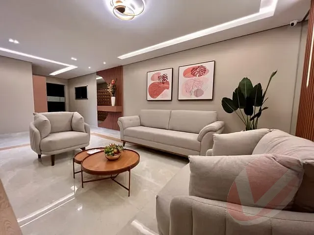Apartamento 2 quartos e 1 banheiro, à venda, no bairro Maracanã em Praia Grande
