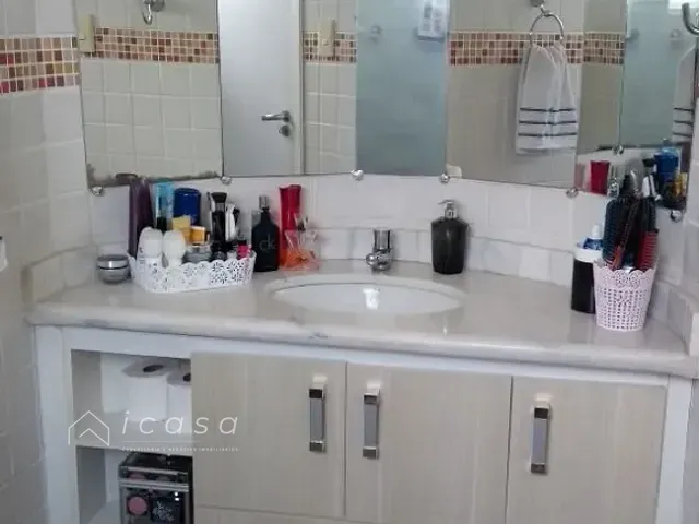 Apartamento 3 quartos e 2 banheiros, à venda, no bairro Vila Galvão em Caçapava