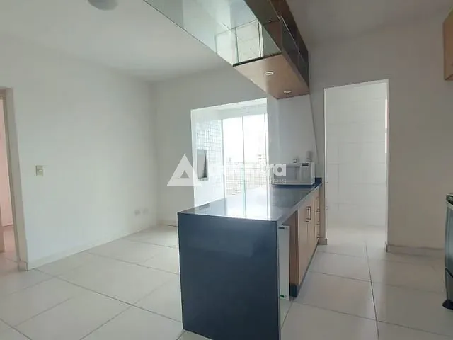 Apartamento 1 quarto e 1 banheiro, à venda, no bairro Centro em Ponta Grossa