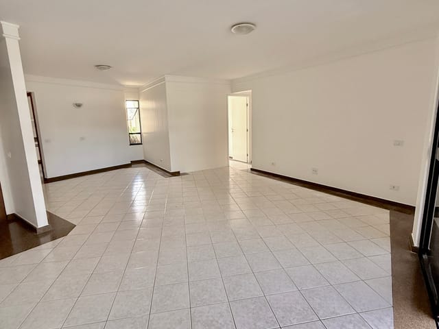 Apartamento 4 quartos e 5 banheiros, à venda, no bairro Jardins em Aracaju
