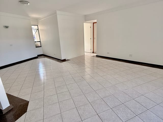 Apartamento 4 quartos e 5 banheiros, à venda, no bairro Jardins em Aracaju