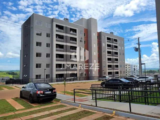 Apartamento 2 quartos e 2 banheiros, à venda ou para alugar, no bairro Núcleo Habitacional Papa João Paulo I em Apucarana